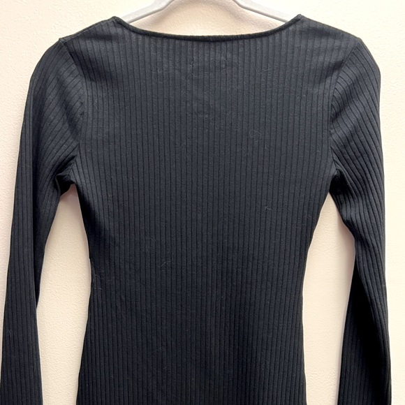 EUC Wild Fable Long sleeve Fitted Dress- Black ribbed design & scoop neck Small - Picture 6 of 6
